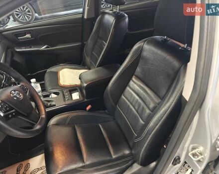 Серый Тойота Камри, объемом двигателя 2.49 л и пробегом 111 тыс. км за 17000 $, фото 19 на Automoto.ua