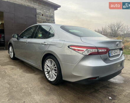 Серый Тойота Камри, объемом двигателя 2.49 л и пробегом 77 тыс. км за 22700 $, фото 1 на Automoto.ua