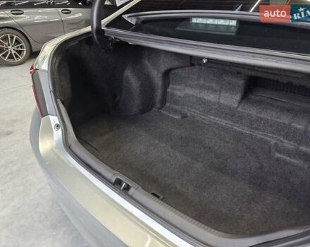 Серый Тойота Камри, объемом двигателя 2.49 л и пробегом 111 тыс. км за 17000 $, фото 15 на Automoto.ua