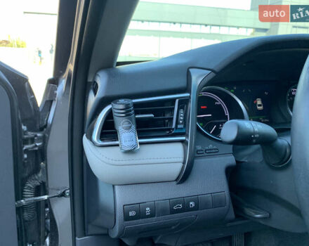 Серый Тойота Камри, объемом двигателя 2.5 л и пробегом 38 тыс. км за 29900 $, фото 20 на Automoto.ua