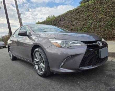 Серый Тойота Камри, объемом двигателя 2.5 л и пробегом 55 тыс. км за 11000 $, фото 1 на Automoto.ua