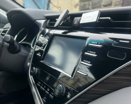 Серый Тойота Камри, объемом двигателя 2.49 л и пробегом 77 тыс. км за 22700 $, фото 19 на Automoto.ua