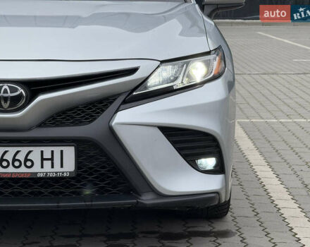 Сірий Тойота Камрі, об'ємом двигуна 2.49 л та пробігом 220 тис. км за 17700 $, фото 16 на Automoto.ua