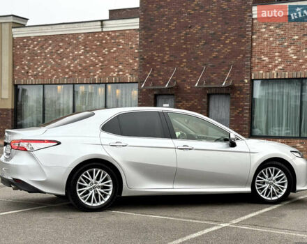 Сірий Тойота Камрі, об'ємом двигуна 2.49 л та пробігом 152 тис. км за 20999 $, фото 17 на Automoto.ua