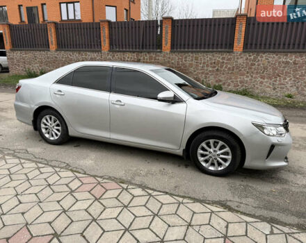 Серый Тойота Камри, объемом двигателя 2.49 л и пробегом 161 тыс. км за 16900 $, фото 4 на Automoto.ua