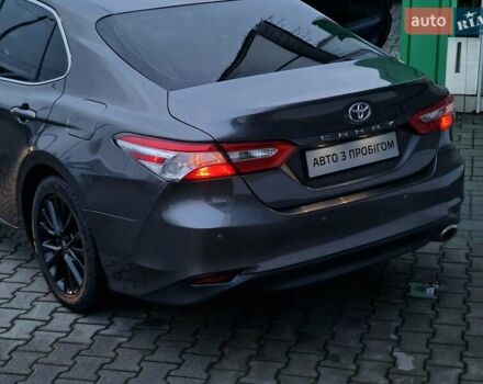 Сірий Тойота Камрі, об'ємом двигуна 2.49 л та пробігом 117 тис. км за 16678 $, фото 9 на Automoto.ua