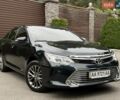 Сірий Тойота Камрі, об'ємом двигуна 2.5 л та пробігом 72 тис. км за 22300 $, фото 1 на Automoto.ua
