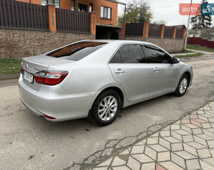 Серый Тойота Камри, объемом двигателя 2.49 л и пробегом 161 тыс. км за 16900 $, фото 3 на Automoto.ua