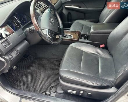 Сірий Тойота Камрі, об'ємом двигуна 2.49 л та пробігом 169 тис. км за 18000 $, фото 3 на Automoto.ua