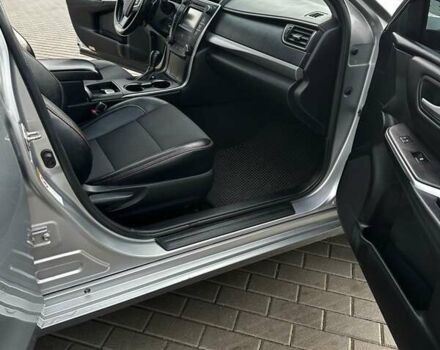 Сірий Тойота Камрі, об'ємом двигуна 2.49 л та пробігом 172 тис. км за 14600 $, фото 30 на Automoto.ua