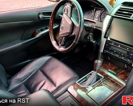 Серый Тойота Камри, объемом двигателя 2.5 л и пробегом 112 тыс. км за 17500 $, фото 5 на Automoto.ua