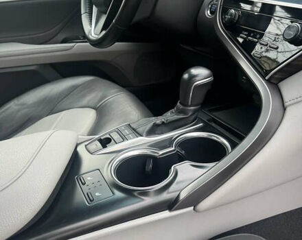 Серый Тойота Камри, объемом двигателя 2.49 л и пробегом 77 тыс. км за 22700 $, фото 20 на Automoto.ua