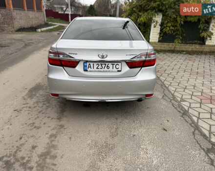 Серый Тойота Камри, объемом двигателя 2.49 л и пробегом 161 тыс. км за 16900 $, фото 2 на Automoto.ua