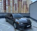 Сірий Тойота Камрі, об'ємом двигуна 2.49 л та пробігом 190 тис. км за 17500 $, фото 1 на Automoto.ua
