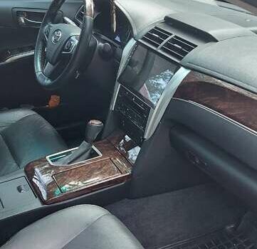 Серый Тойота Камри, объемом двигателя 2.5 л и пробегом 105 тыс. км за 21800 $, фото 12 на Automoto.ua