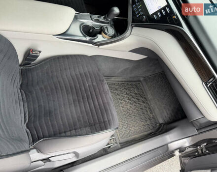 Сірий Тойота Камрі, об'ємом двигуна 2.49 л та пробігом 87 тис. км за 17850 $, фото 15 на Automoto.ua