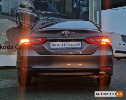 Сірий Тойота Камрі, об'ємом двигуна 2.5 л та пробігом 117 тис. км за 16553 $, фото 29 на Automoto.ua