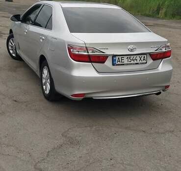 Серый Тойота Камри, объемом двигателя 2.49 л и пробегом 214 тыс. км за 18500 $, фото 15 на Automoto.ua