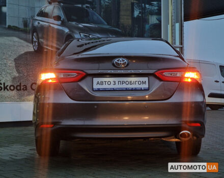 Серый Тойота Камри, объемом двигателя 2.5 л и пробегом 117 тыс. км за 16568 $, фото 30 на Automoto.ua