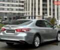 Серый Тойота Камри, объемом двигателя 2.5 л и пробегом 195 тыс. км за 16900 $, фото 15 на Automoto.ua