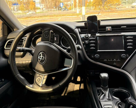 Серый Тойота Камри, объемом двигателя 2.49 л и пробегом 235 тыс. км за 21300 $, фото 19 на Automoto.ua