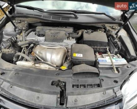 Серый Тойота Камри, объемом двигателя 2.5 л и пробегом 120 тыс. км за 13300 $, фото 7 на Automoto.ua