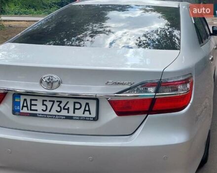 Серый Тойота Камри, объемом двигателя 2.5 л и пробегом 105 тыс. км за 21800 $, фото 10 на Automoto.ua