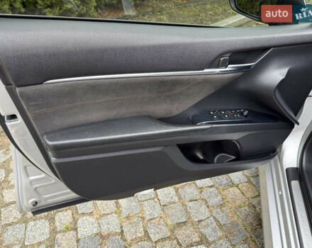 Серый Тойота Камри, объемом двигателя 2.49 л и пробегом 119 тыс. км за 20500 $, фото 21 на Automoto.ua