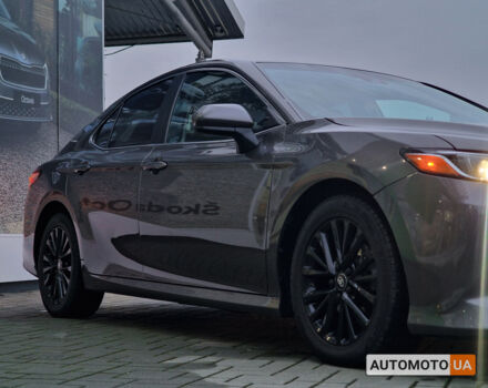 Сірий Тойота Камрі, об'ємом двигуна 2.5 л та пробігом 117 тис. км за 16553 $, фото 7 на Automoto.ua