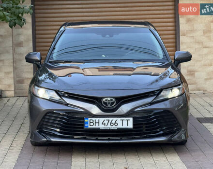 Тойота Камри 2017 в Одессе на Automoto.ua Серый Тойота Камри, объемом двигателя 2.49 л и пробегом 116 тыс. км за 16500 $, фото 5 на Automoto.ua
