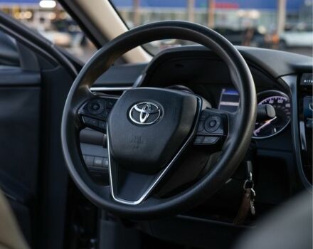 Серый Тойота Камри, объемом двигателя 2.5 л и пробегом 175 тыс. км за 18300 $, фото 15 на Automoto.ua