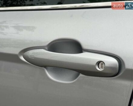 Тойота Камри 2018 в Киеве на Automoto.ua Серый Тойота Камри, объемом двигателя 3.46 л и пробегом 146 тыс. км за 23500 $, фото 11 на Automoto.ua