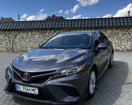 Сірий Тойота Камрі, об'ємом двигуна 2.49 л та пробігом 102 тис. км за 18700 $, фото 1 на Automoto.ua