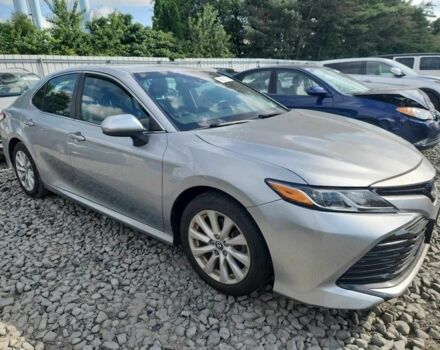 Серый Тойота Камри, объемом двигателя 0 л и пробегом 69 тыс. км за 4100 $, фото 3 на Automoto.ua