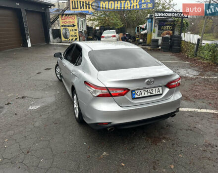 Сірий Тойота Камрі, об'ємом двигуна 2.49 л та пробігом 67 тис. км за 23000 $, фото 27 на Automoto.ua