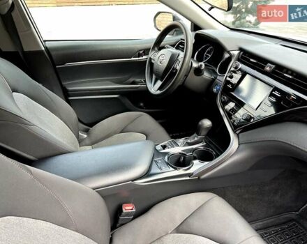 Сірий Тойота Камрі, об'ємом двигуна 2.49 л та пробігом 183 тис. км за 21400 $, фото 36 на Automoto.ua