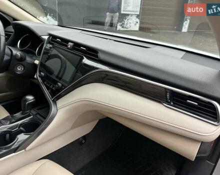 Сірий Тойота Камрі, об'ємом двигуна 2.49 л та пробігом 67 тис. км за 23000 $, фото 66 на Automoto.ua