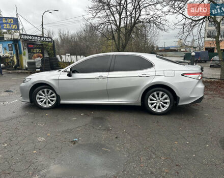 Сірий Тойота Камрі, об'ємом двигуна 2.49 л та пробігом 67 тис. км за 23000 $, фото 37 на Automoto.ua