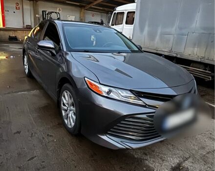 Серый Тойота Камри, объемом двигателя 2.5 л и пробегом 84 тыс. км за 18000 $, фото 1 на Automoto.ua