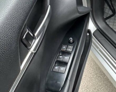 Серый Тойота Камри, объемом двигателя 2.49 л и пробегом 83 тыс. км за 18950 $, фото 17 на Automoto.ua