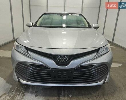 Серый Тойота Камри, объемом двигателя 2.49 л и пробегом 175 тыс. км за 5900 $, фото 4 на Automoto.ua