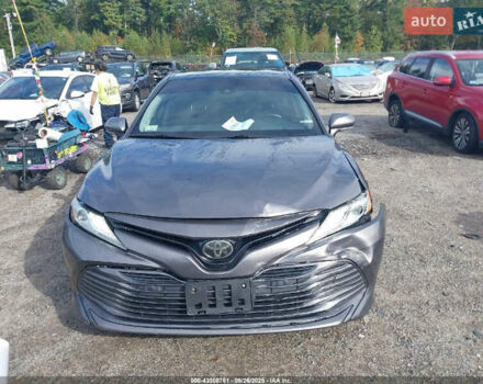 Серый Тойота Камри, объемом двигателя 3.5 л и пробегом 137 тыс. км за 5200 $, фото 4 на Automoto.ua