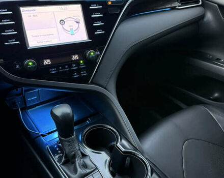 Сірий Тойота Камрі, об'ємом двигуна 2.5 л та пробігом 150 тис. км за 22900 $, фото 35 на Automoto.ua