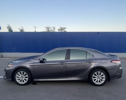 Серый Тойота Камри, объемом двигателя 2.5 л и пробегом 181 тыс. км за 20500 $, фото 3 на Automoto.ua