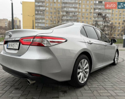 Серый Тойота Камри, объемом двигателя 2.49 л и пробегом 183 тыс. км за 17700 $, фото 12 на Automoto.ua