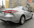 Серый Тойота Камри, объемом двигателя 2.49 л и пробегом 183 тыс. км за 17700 $, фото 12 на Automoto.ua