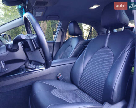 Серый Тойота Камри, объемом двигателя 2.5 л и пробегом 105 тыс. км за 19500 $, фото 27 на Automoto.ua