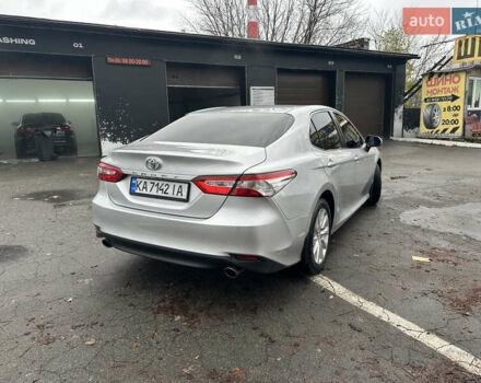 Сірий Тойота Камрі, об'ємом двигуна 2.49 л та пробігом 67 тис. км за 23000 $, фото 17 на Automoto.ua