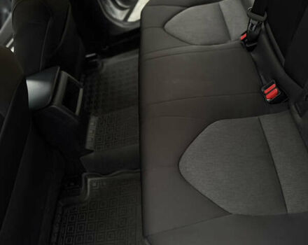 Серый Тойота Камри, объемом двигателя 2.49 л и пробегом 183 тыс. км за 17700 $, фото 24 на Automoto.ua