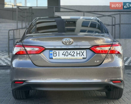 Серый Тойота Камри, объемом двигателя 2.5 л и пробегом 80 тыс. км за 17700 $, фото 13 на Automoto.ua